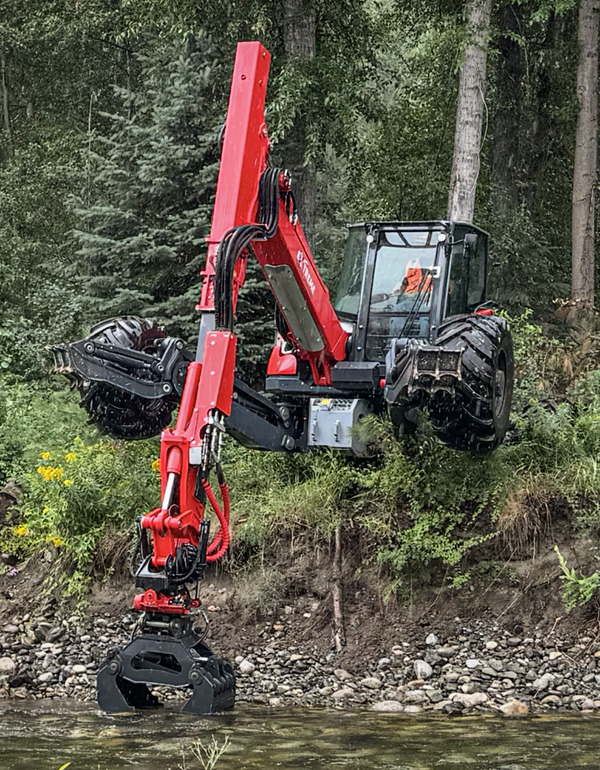 Renting a spider excavator for any California terrain or weather